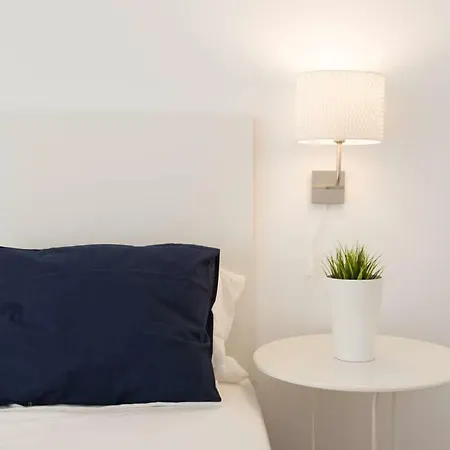 Lyrioshomes Malaga Cervantes Exterior photo