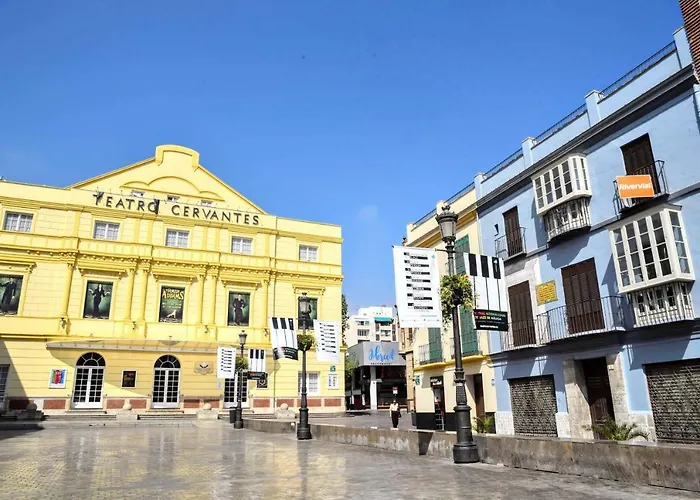 Lyrioshomes Malaga Cervantes